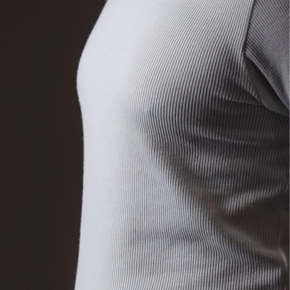 polo_texturizada_garofani_brand_off_white6
