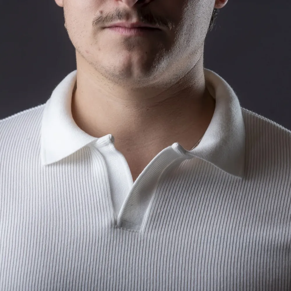 polo_texturizada_garofani_brand_off_white_8